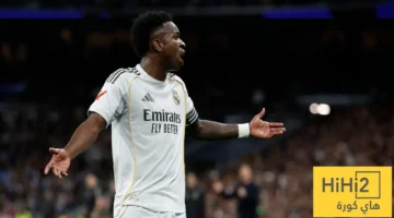 لاعب ريال مدريد السابق يهاجم سلوك فينيسيوس في الملعب